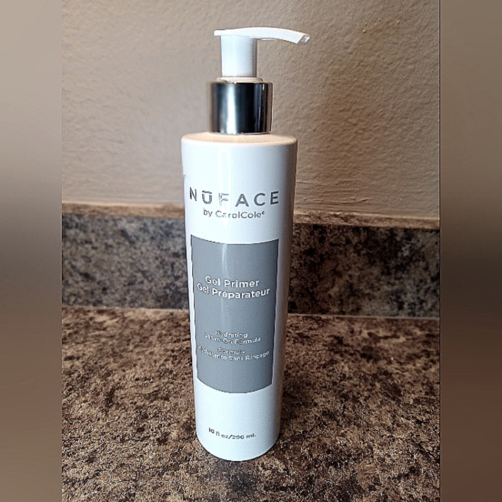 HYDRATING LEAVE-ON GEL PRIMER